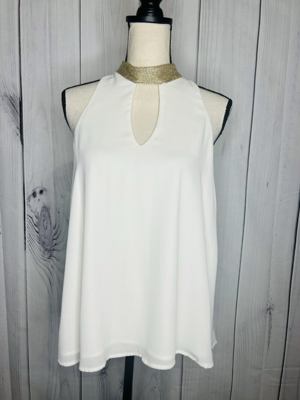 Love on Tap Halter Neck Top Sz M Ivory with Gold Chainmail Detail Open Back